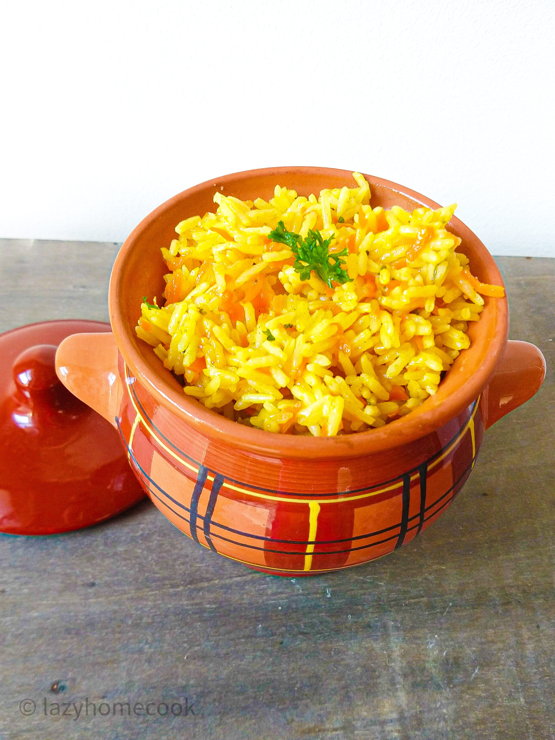 Rice pilaf with carrots and parsley