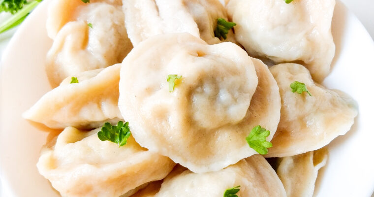 Russian pelmeni recipe (Russian meat dumplings)